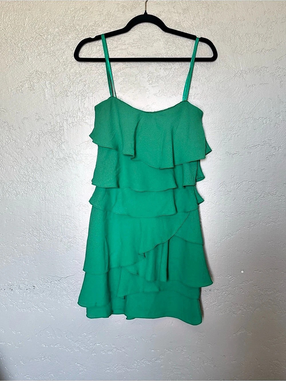 BCBGMAXAZRIA Ruffle Mini Dress Green Size 02 NWT